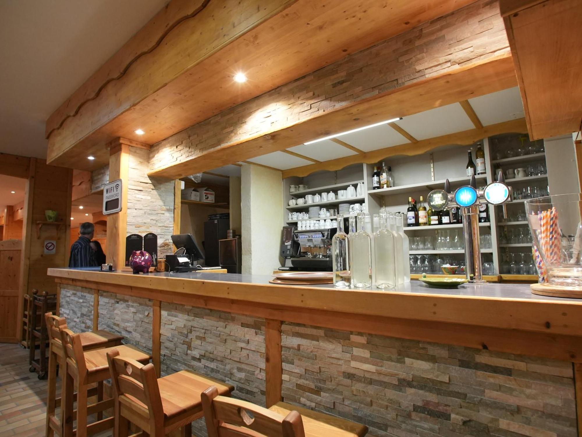 Auberge Le Tetras Lyre Vassieux-en-Vercors Exterior foto